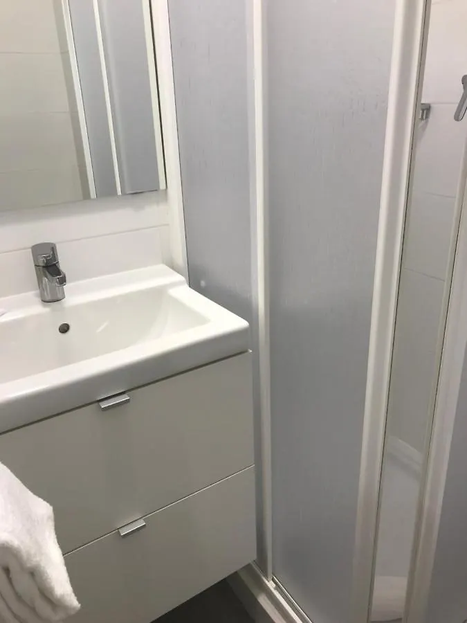 Konukevi Hostal La Terrassa Barselona