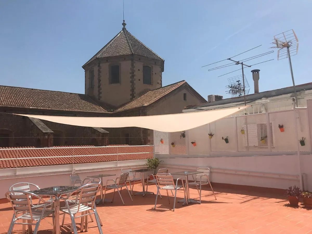 Konukevi Hostal La Terrassa Barselona İspanya