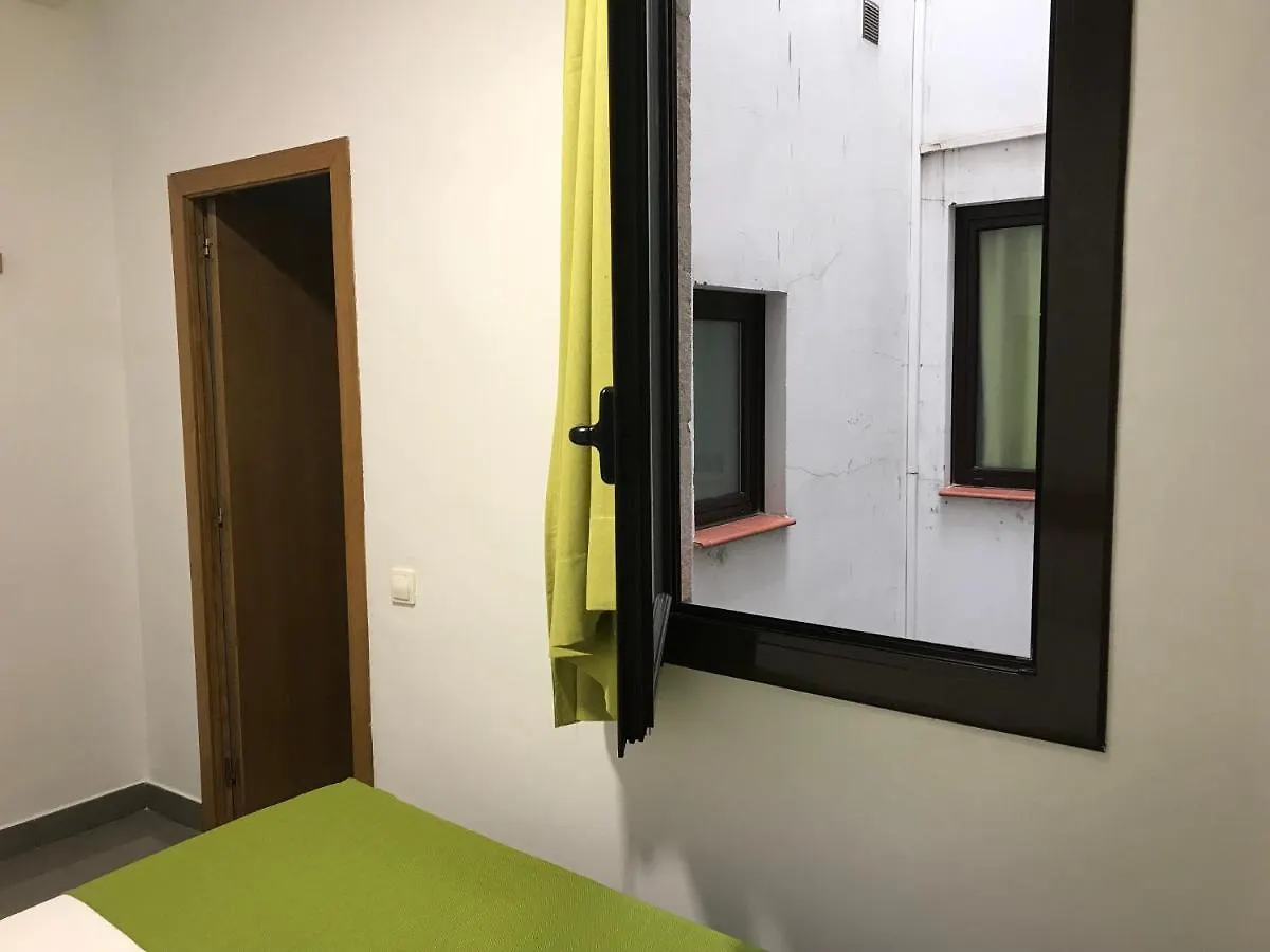 Hostal La Terrassa Barcelona 0*,  Spanien