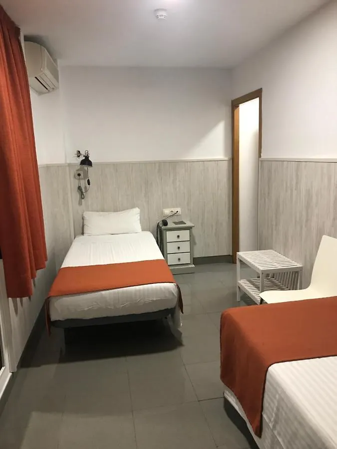 Hostal La Terrassa Barcelona Gæstehus
